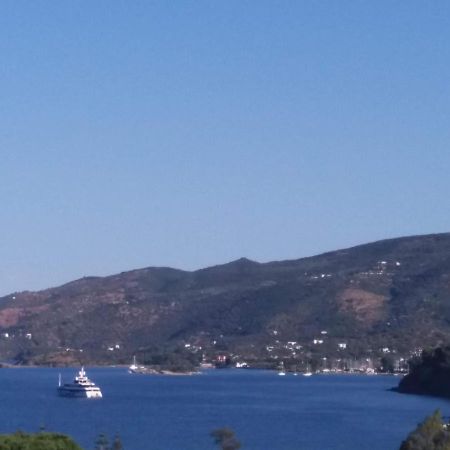 Apartment In Poros Порос Экстерьер фото